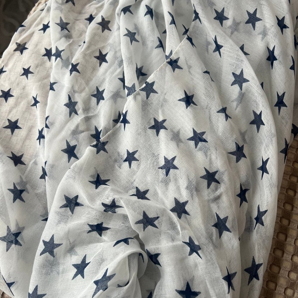 White & Blue Star Scarf - Picture 2 of 2